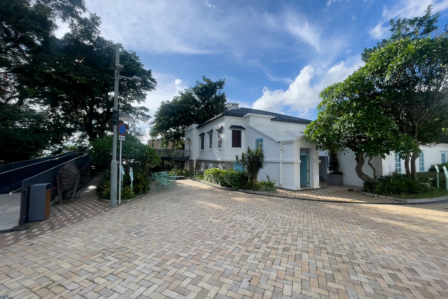 Pofulam_Farm_04_(R)